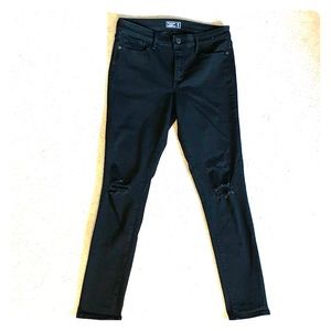 Abercrombie black skinny jeans distressed knee